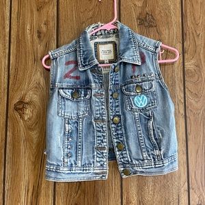 Distressed Jean vest